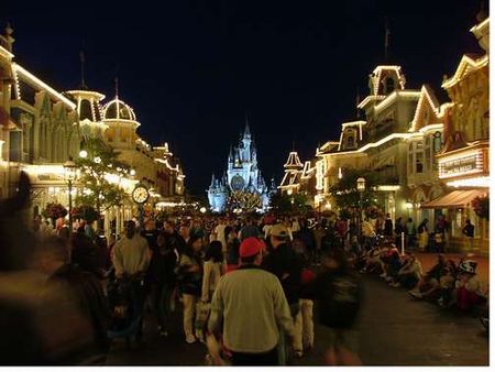 Walt Disney World's Magic Kingdom photo, from ThemeParkInsider.com